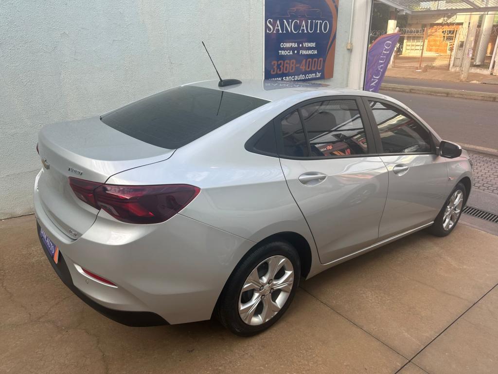 CHEVROLET Onix Sedan - Foto