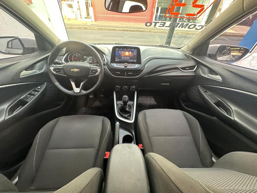 CHEVROLET Onix Sedan - Foto