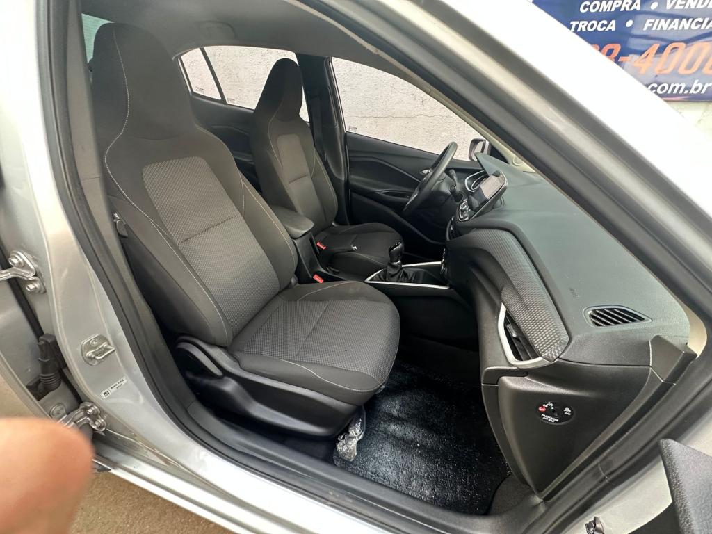 CHEVROLET Onix Sedan - Foto