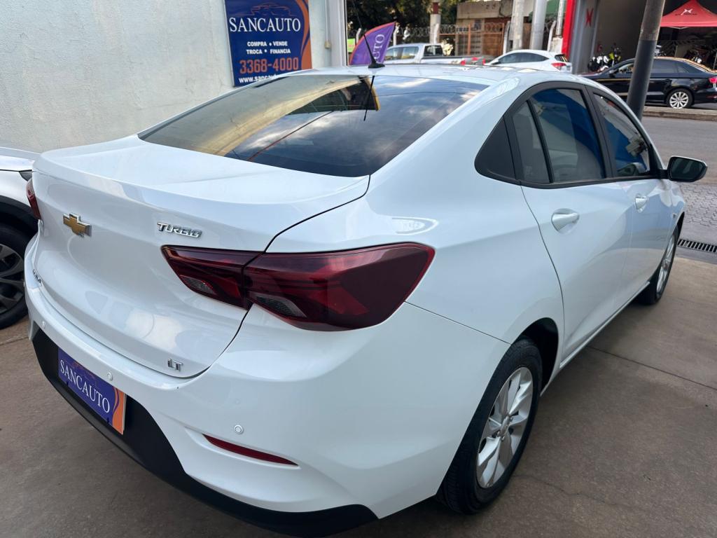 CHEVROLET Onix Sedan - Foto