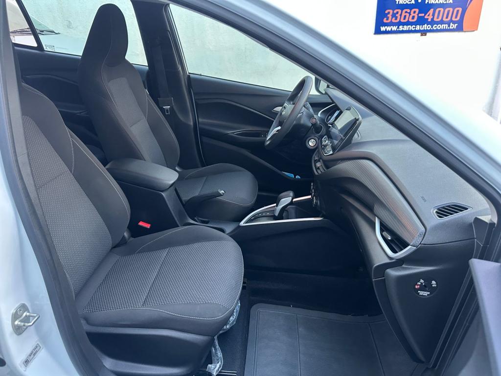 CHEVROLET Onix Sedan - Foto