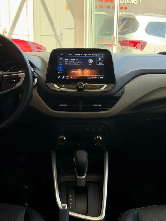 CHEVROLET Onix Sedan - Foto