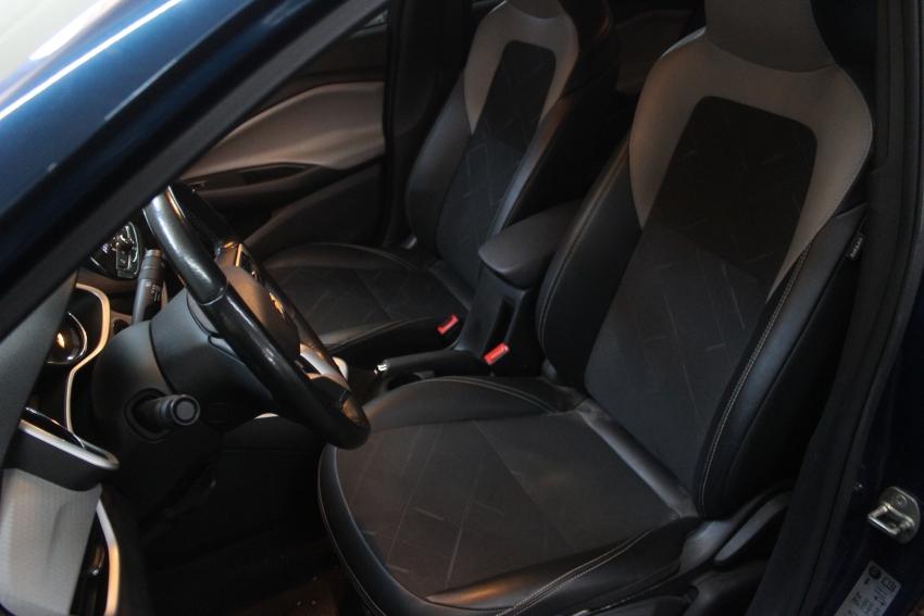 CHEVROLET Onix Sedan - Foto