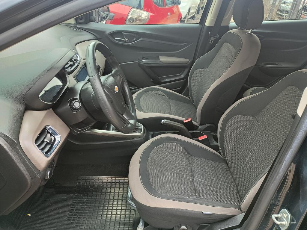 CHEVROLET Prisma - Foto