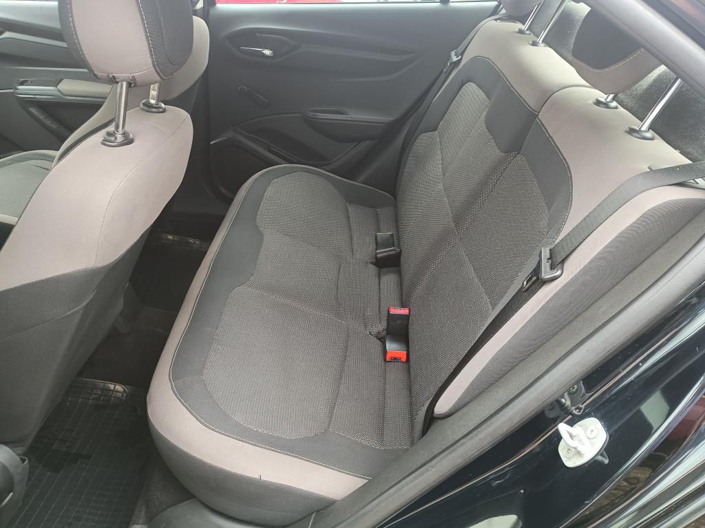 CHEVROLET Prisma - Foto