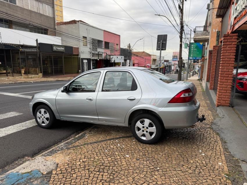 CHEVROLET Prisma - Foto