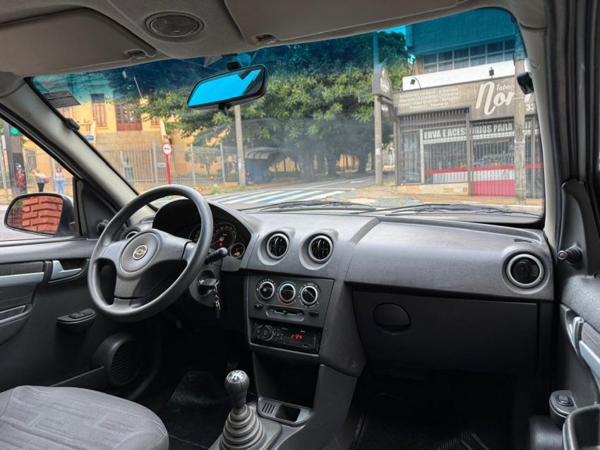 CHEVROLET Prisma - Foto