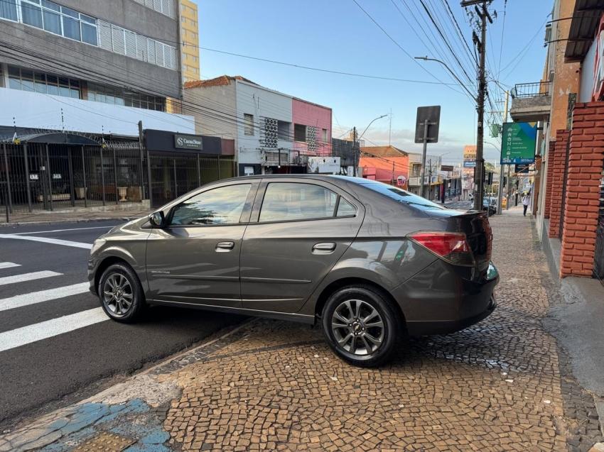 CHEVROLET Prisma - Foto