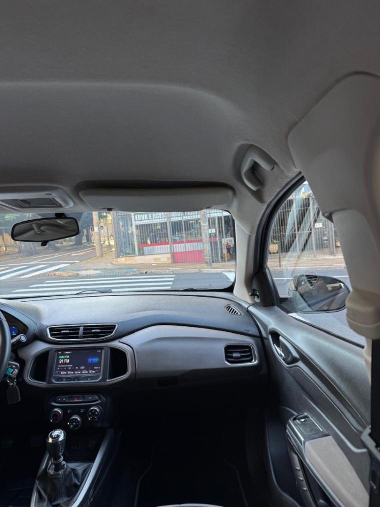 CHEVROLET Prisma - Foto