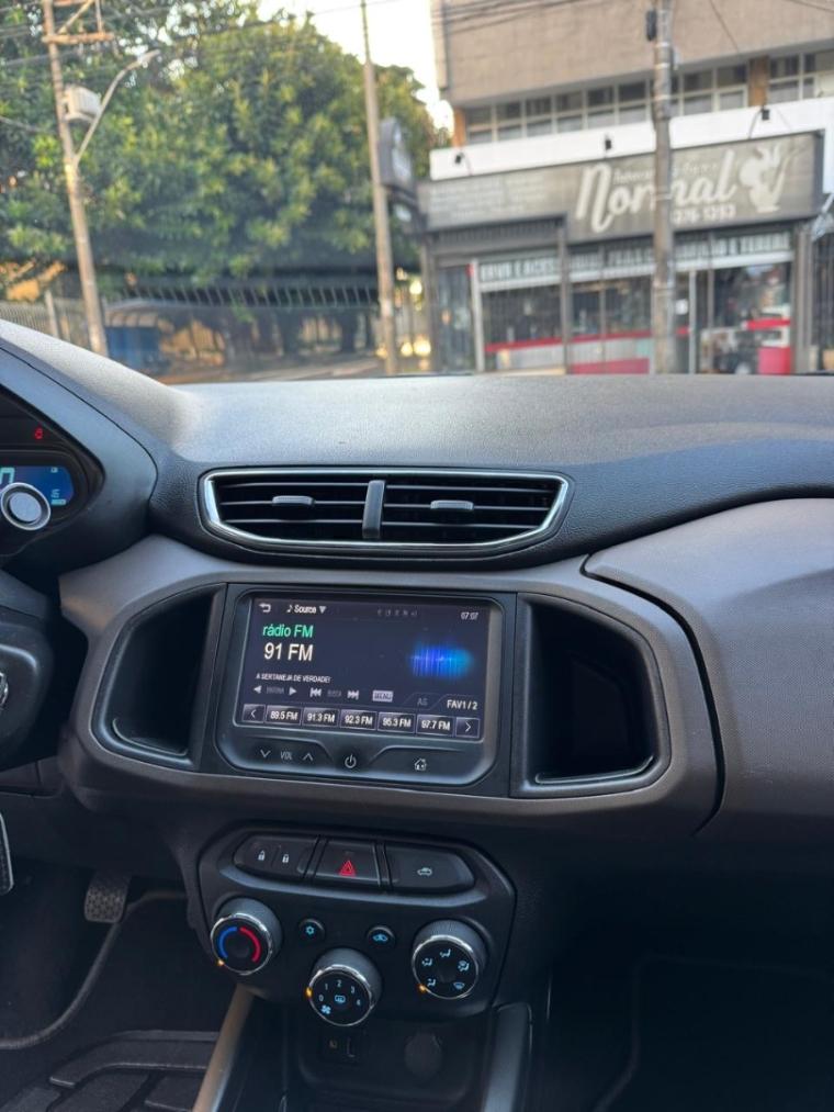 CHEVROLET Prisma - Foto