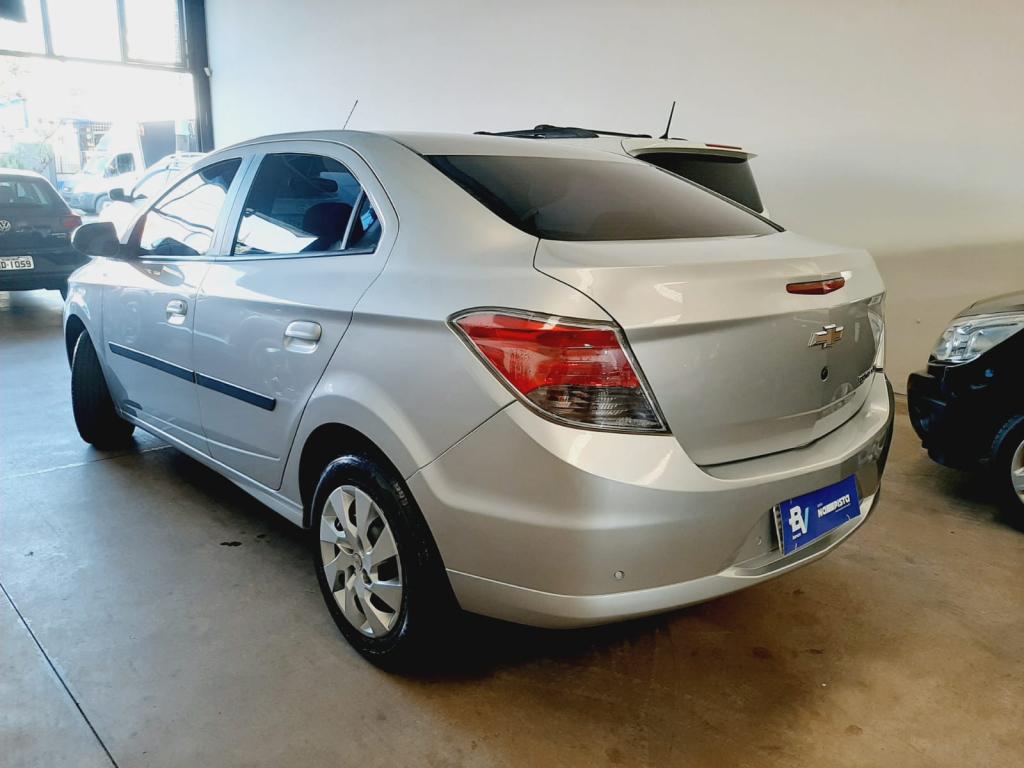 CHEVROLET Prisma - Foto