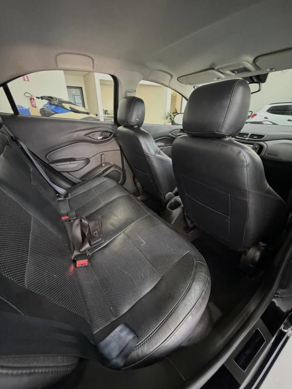CHEVROLET Prisma - Foto