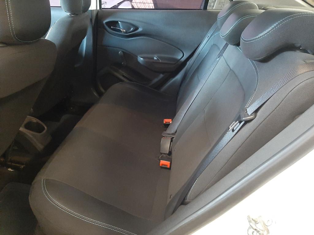 CHEVROLET Prisma - Foto