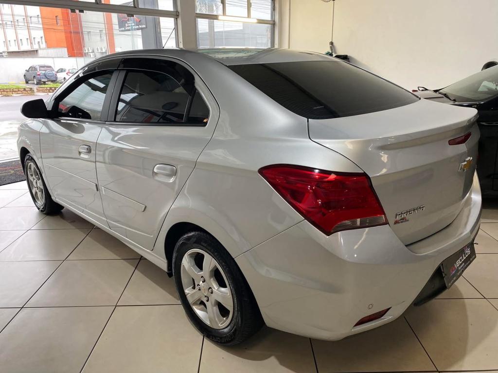 CHEVROLET Prisma - Foto