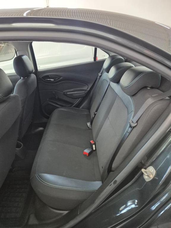CHEVROLET Prisma - Foto
