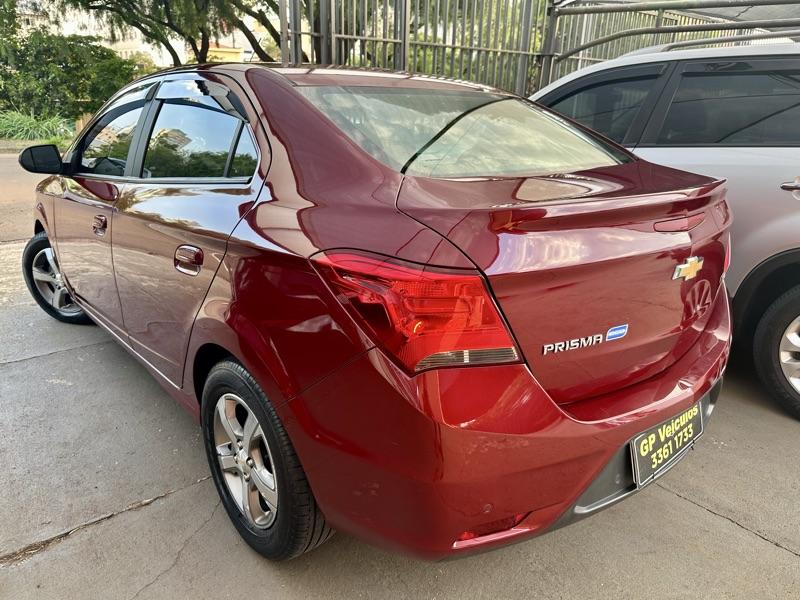 CHEVROLET Prisma - Foto