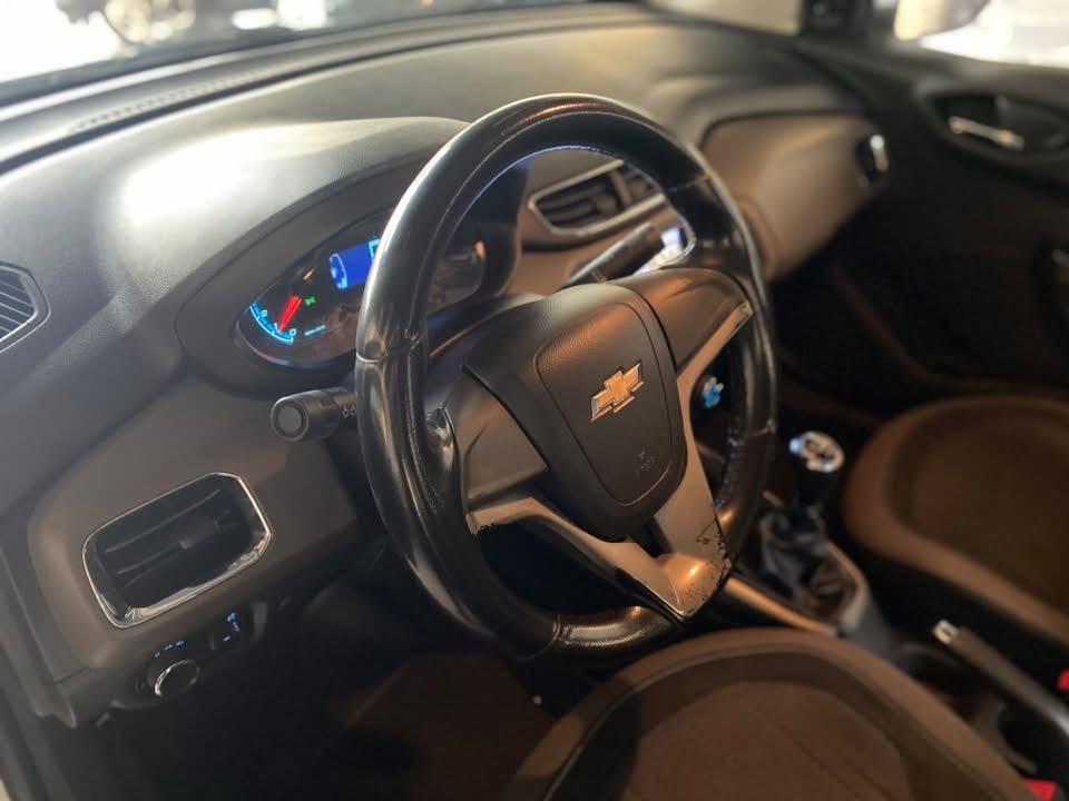 CHEVROLET Prisma - Foto