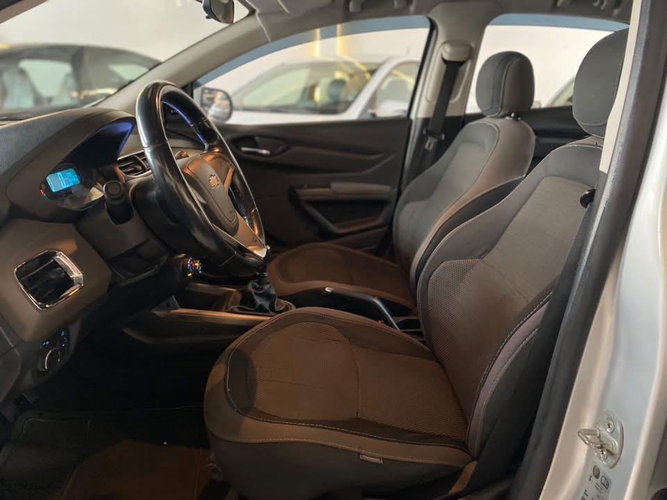 CHEVROLET Prisma - Foto