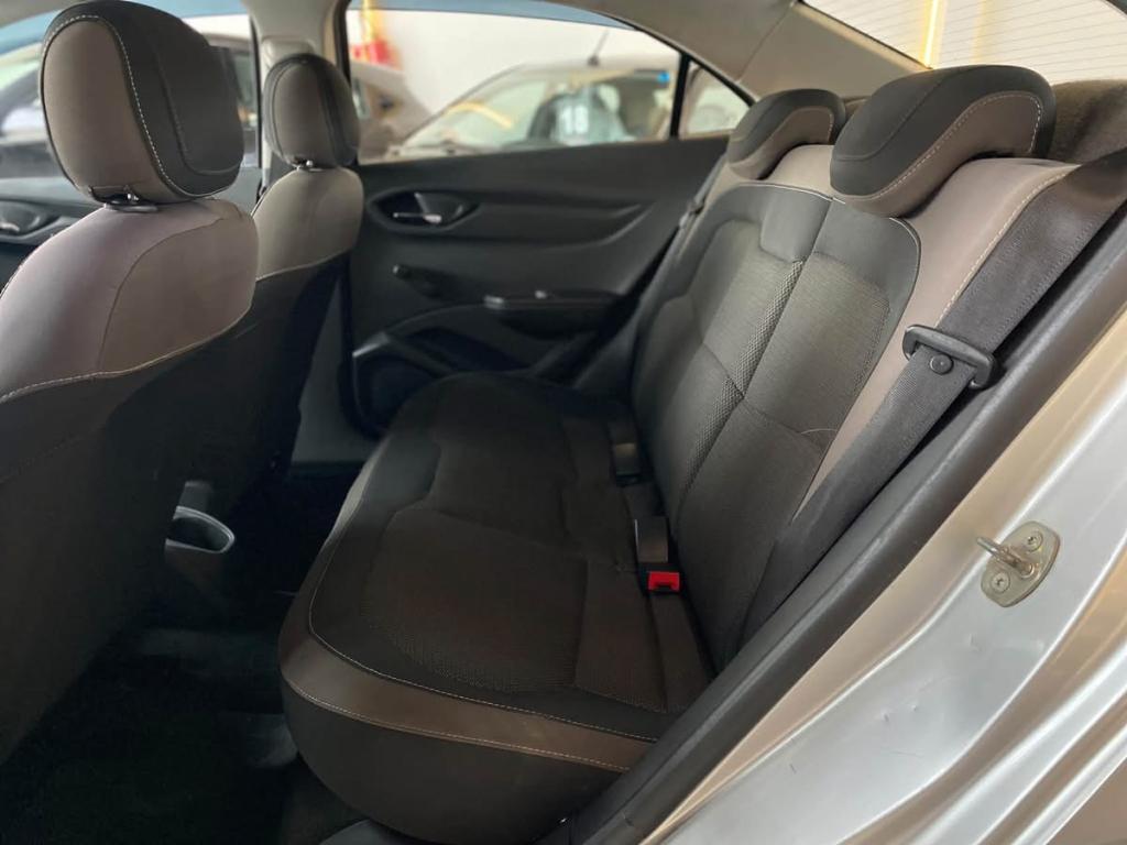 CHEVROLET Prisma - Foto