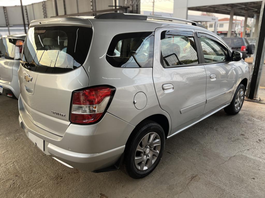 CHEVROLET Spin - Foto