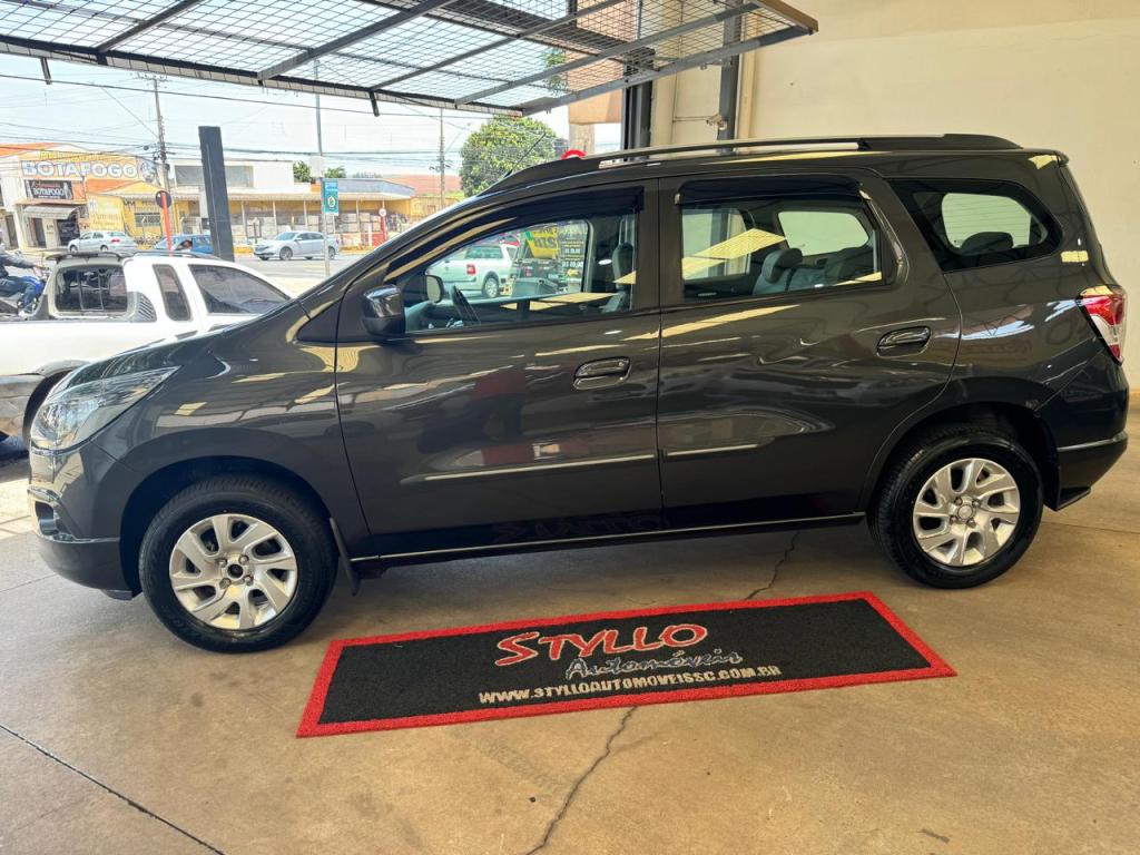 CHEVROLET Spin - Foto