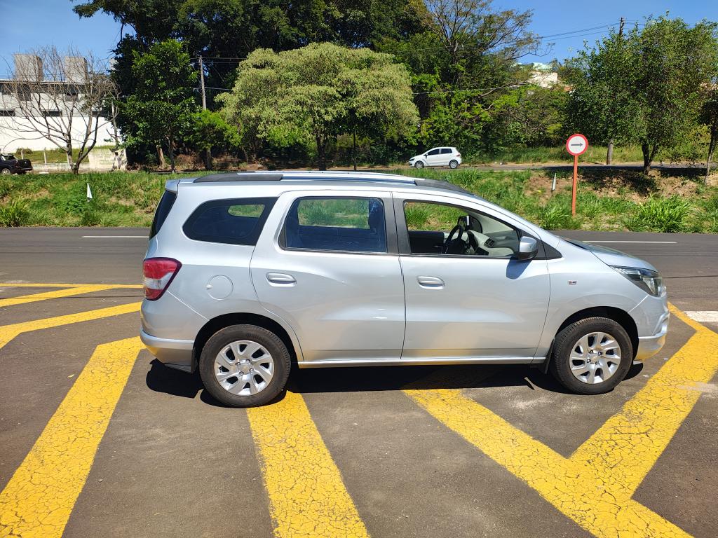 CHEVROLET Spin - Foto