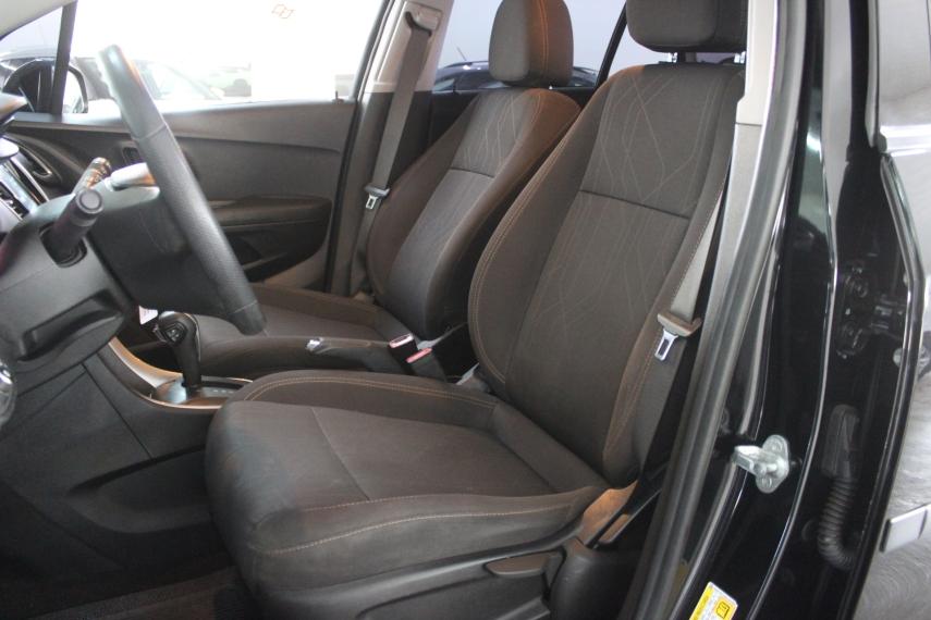 CHEVROLET Tracker - Foto