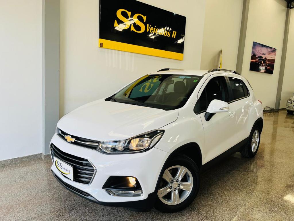 CHEVROLET Tracker