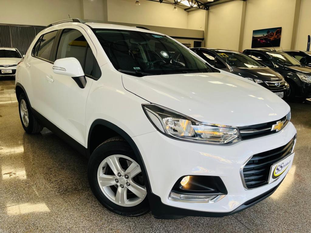 CHEVROLET Tracker - Foto