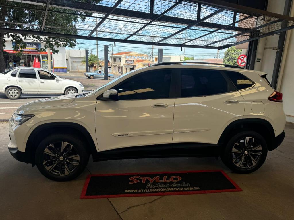 CHEVROLET Tracker - Foto