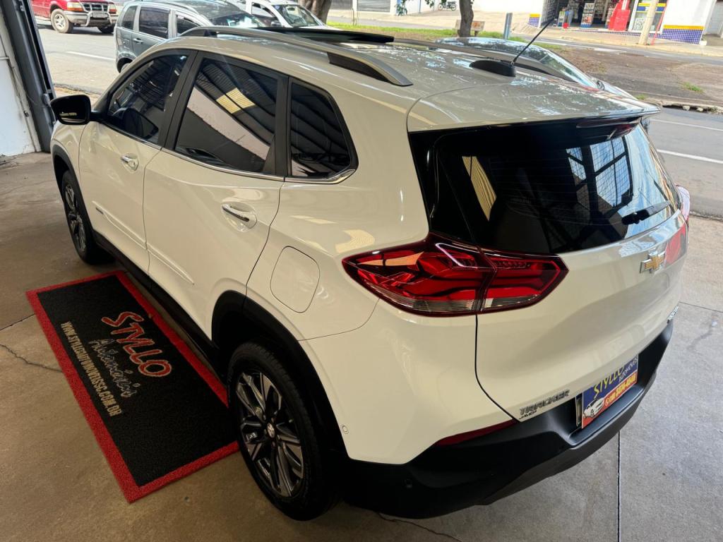 CHEVROLET Tracker - Foto