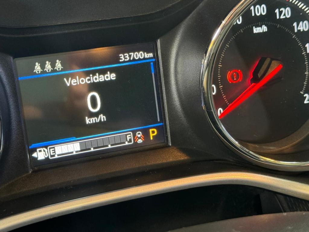 CHEVROLET Tracker - Foto