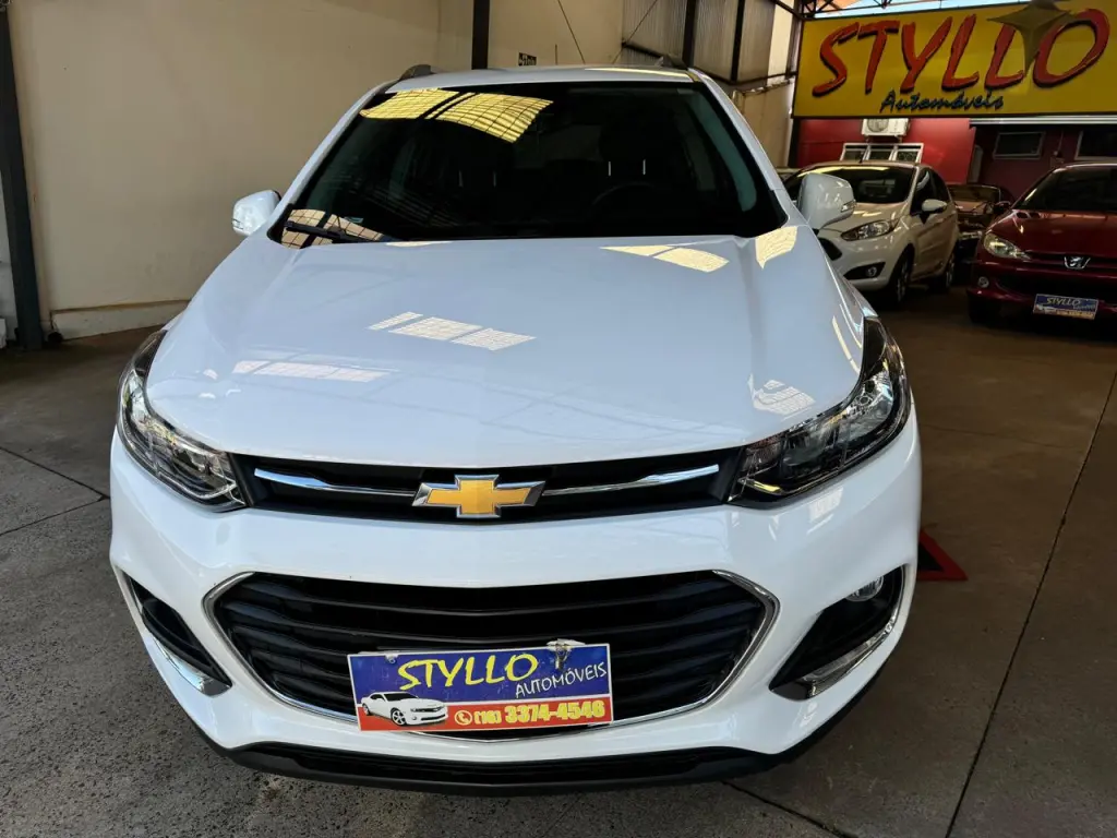 CHEVROLET Tracker - Foto