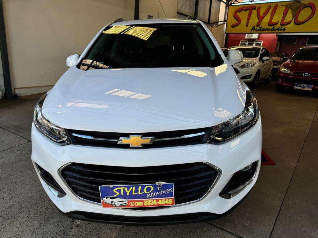 CHEVROLET Tracker - Foto