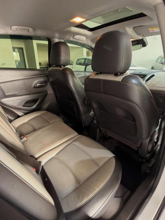 CHEVROLET Tracker - Foto