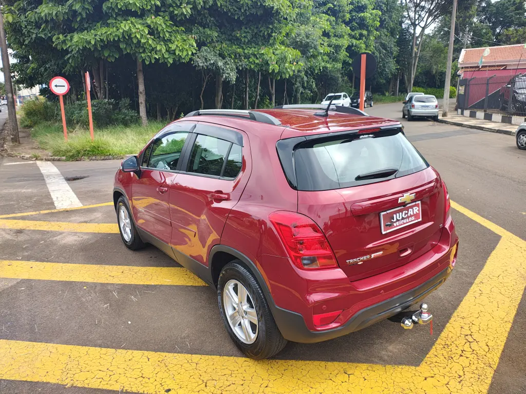 CHEVROLET Tracker - Foto