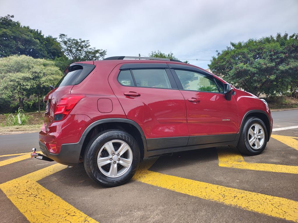 CHEVROLET Tracker - Foto