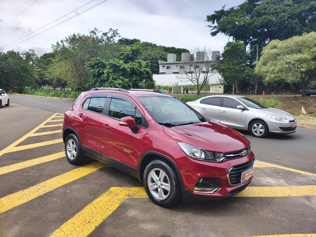 CHEVROLET Tracker - Foto