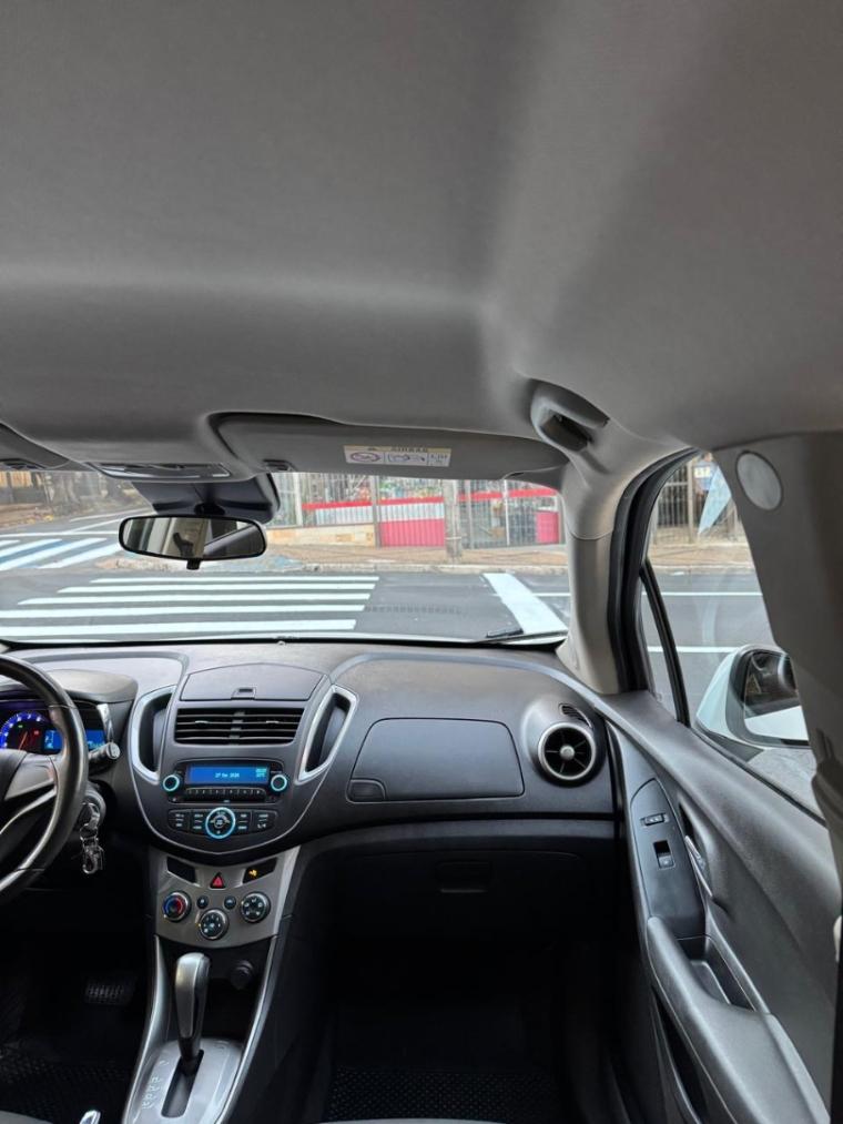 CHEVROLET Tracker - Foto