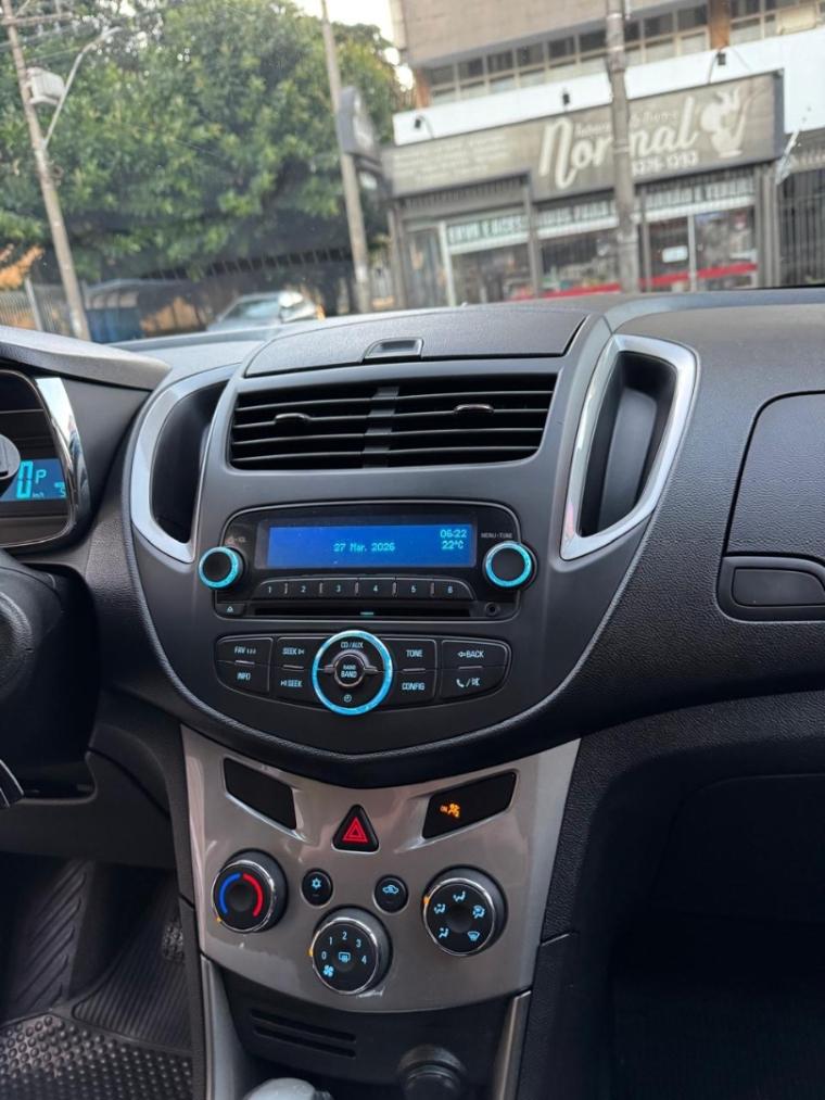 CHEVROLET Tracker - Foto