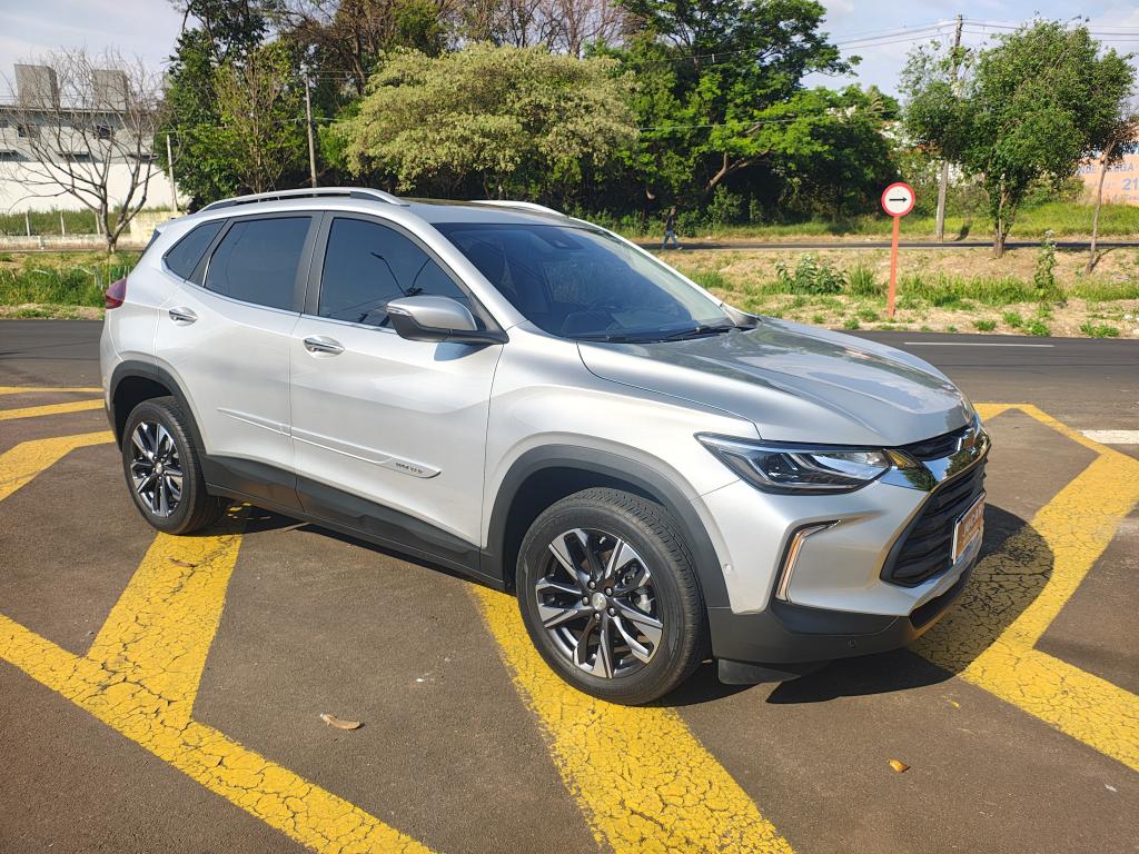 CHEVROLET Tracker