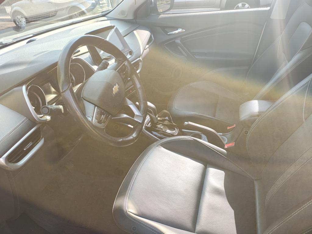 CHEVROLET Tracker - Foto