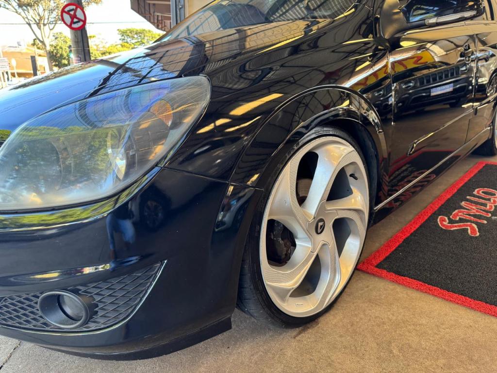 CHEVROLET Vectra Hatch - Foto