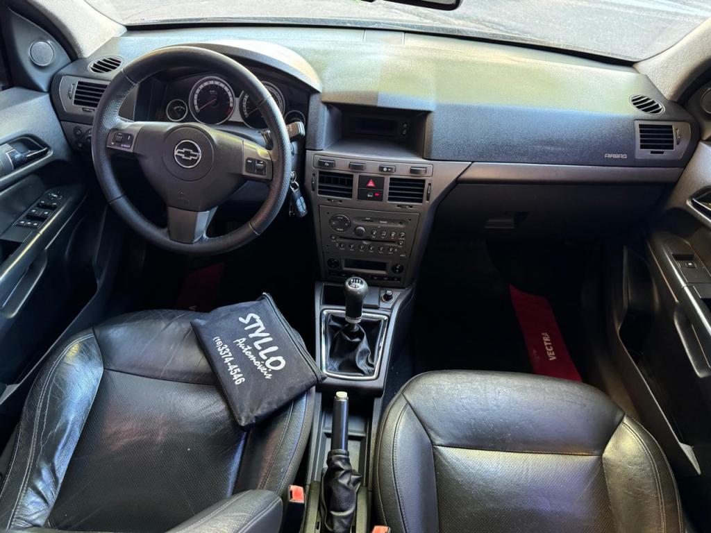 CHEVROLET Vectra Hatch - Foto