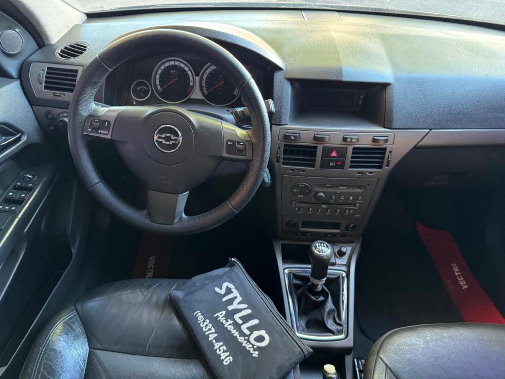 CHEVROLET Vectra Hatch - Foto