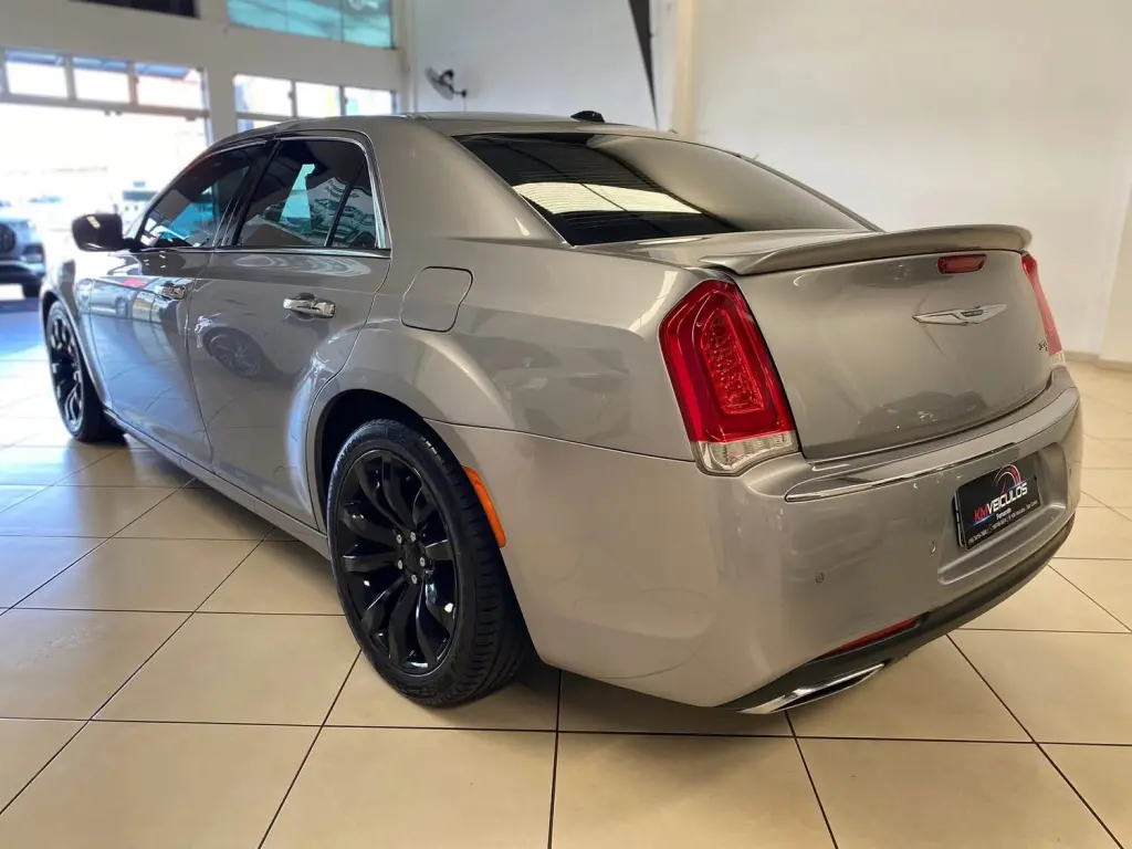 CHRYSLER 300 C - Foto