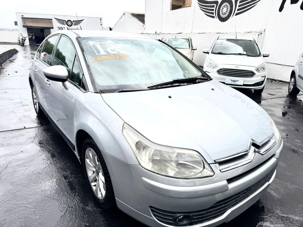 CITROEN C4 Hatch - Foto