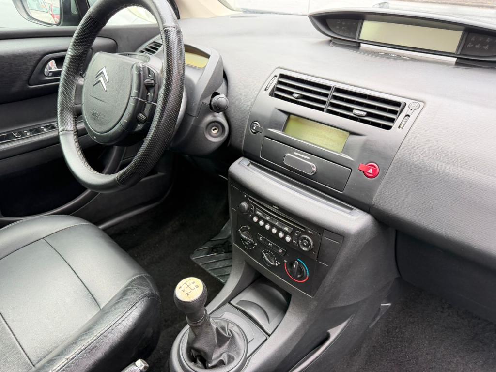 CITROEN C4 Hatch - Foto