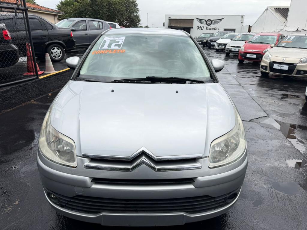 CITROEN C4 Hatch - Foto