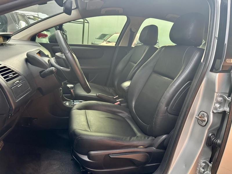 CITROEN C4 Hatch - Foto